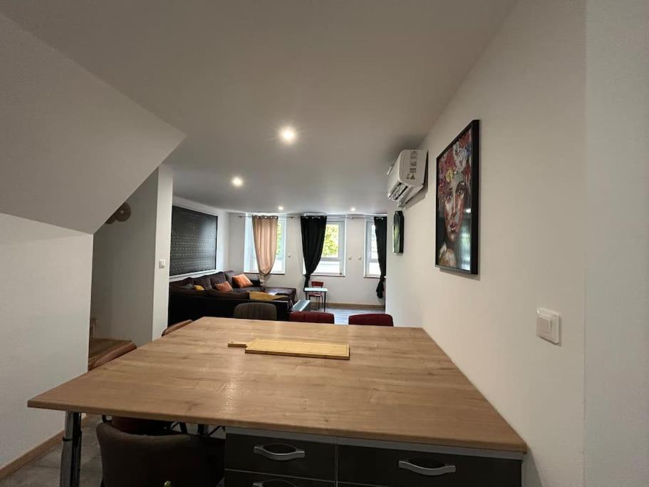 Appart Pro & Famille Verdun Extérieur photo